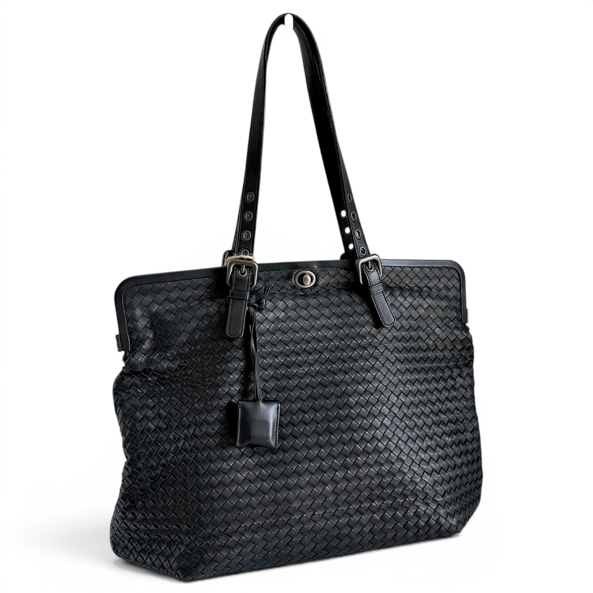 Leather tote