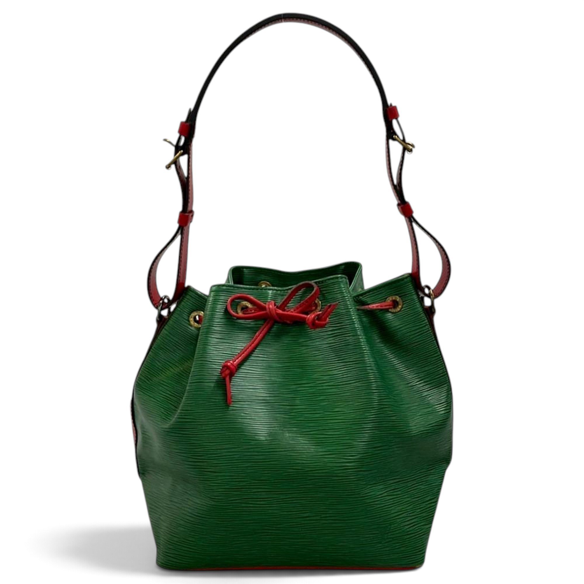Noé leather bag