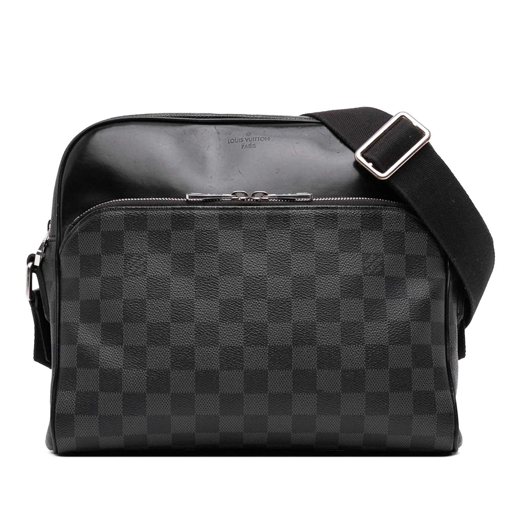Reporter cloth handbag