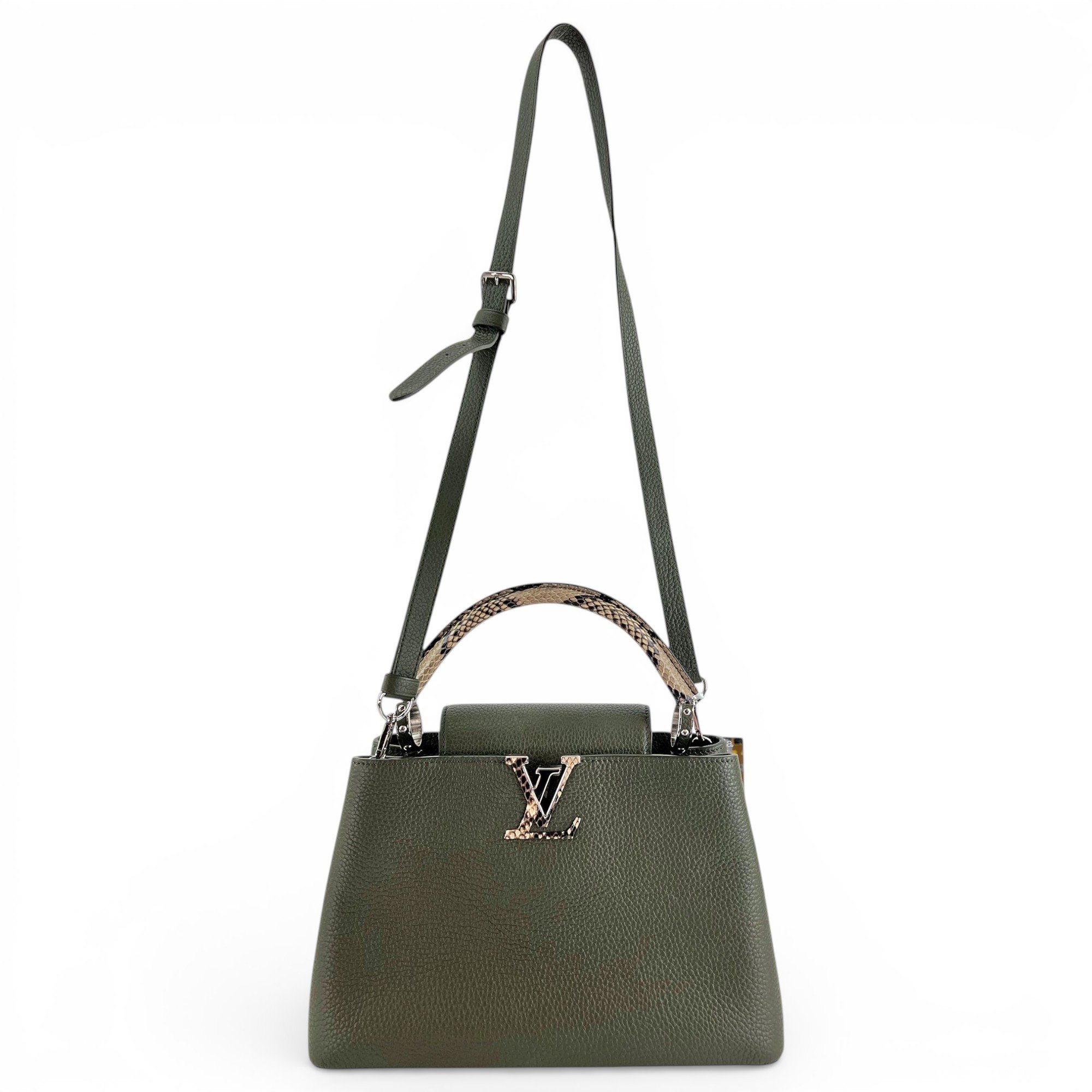 Capucines leather handbag