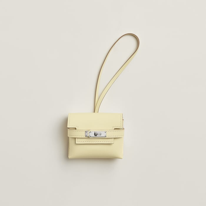 Jaune Milton Kellyfestival Charm