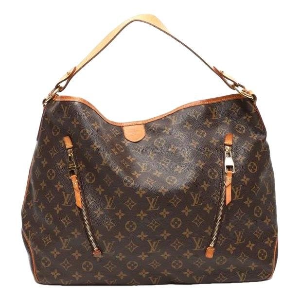 Delightful leather handbag