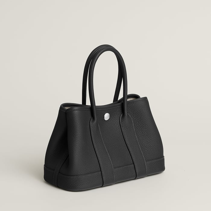 Noir Neo Garden 23 Bag