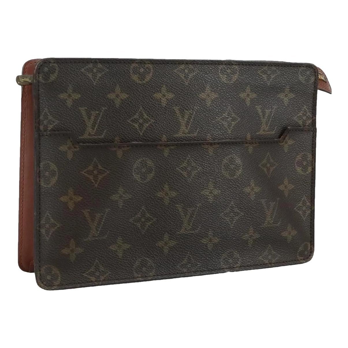 Clutch bag