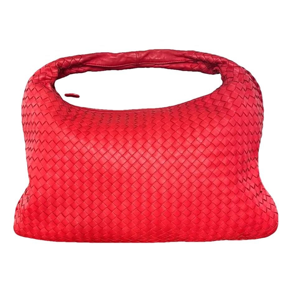 Veneta leather handbag