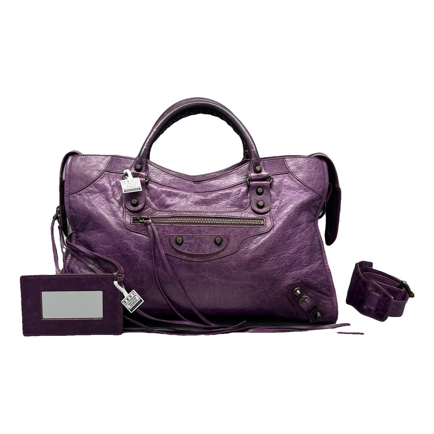 City leather handbag