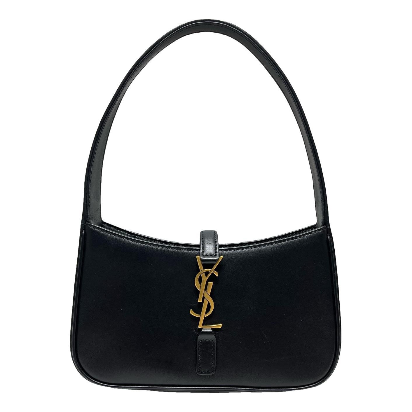 Le 5 à 7 leather handbag
