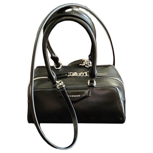 Antigona leather handbag