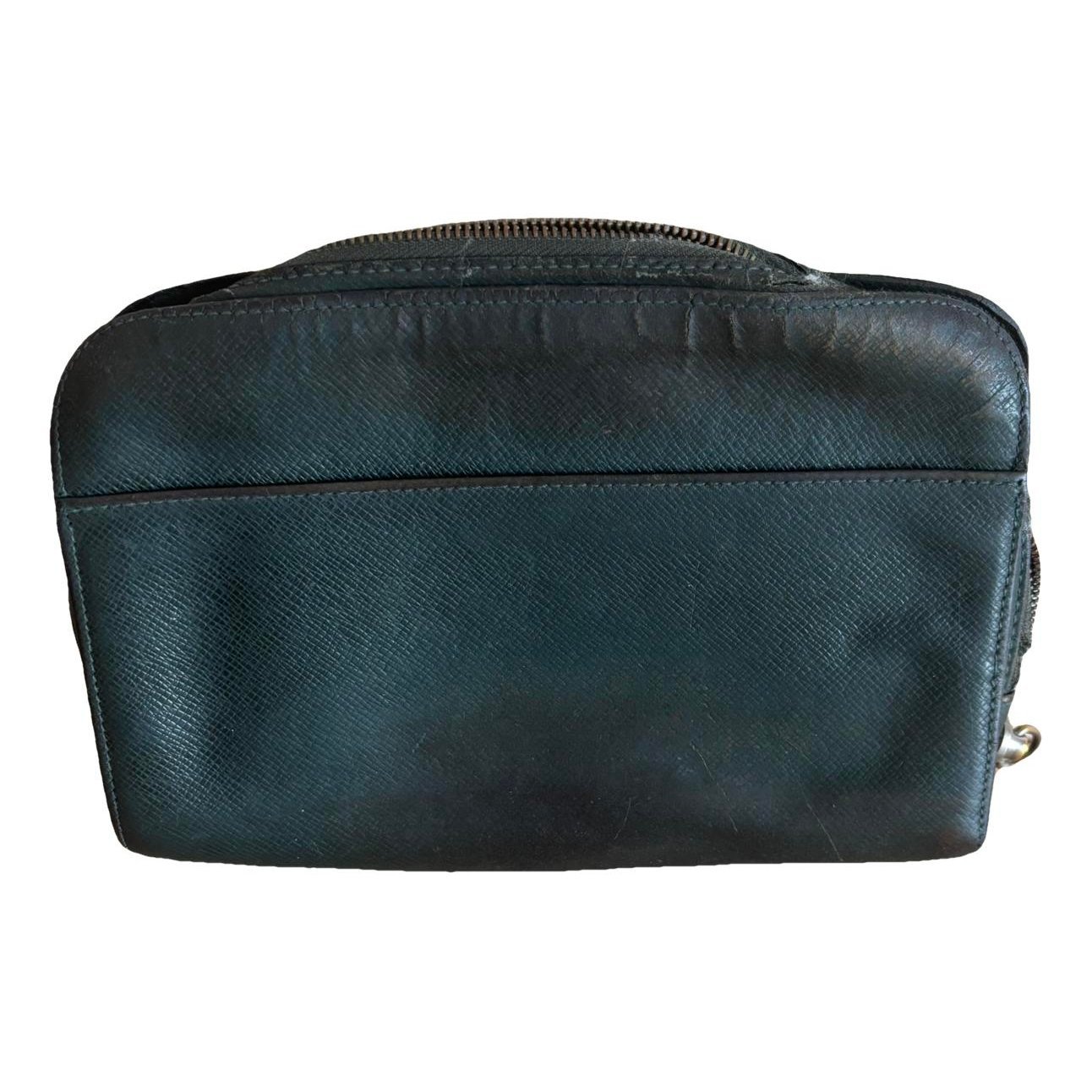 Leather clutch bag