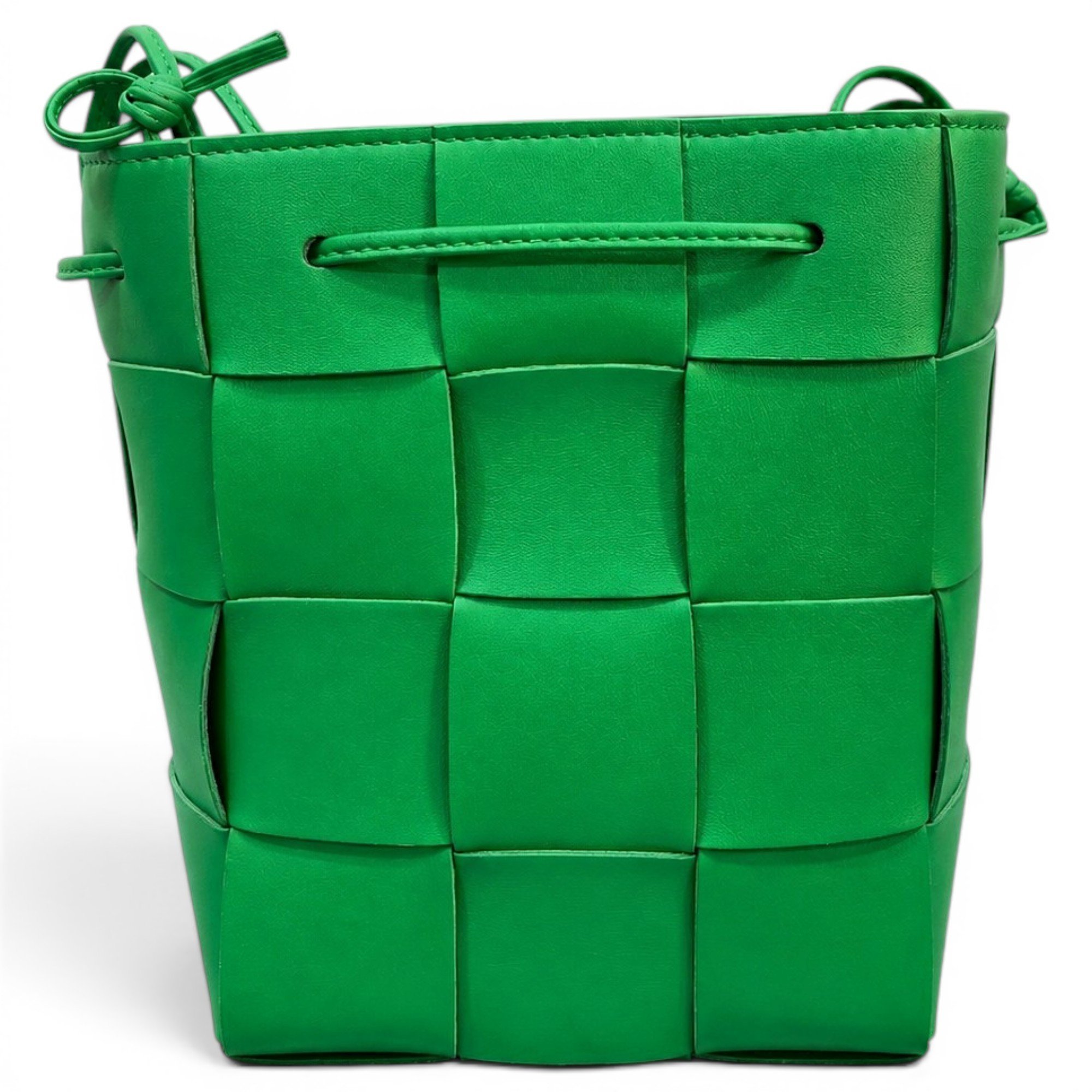 Cassette Bucket leather tote