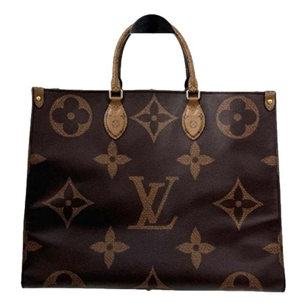 Leather tote