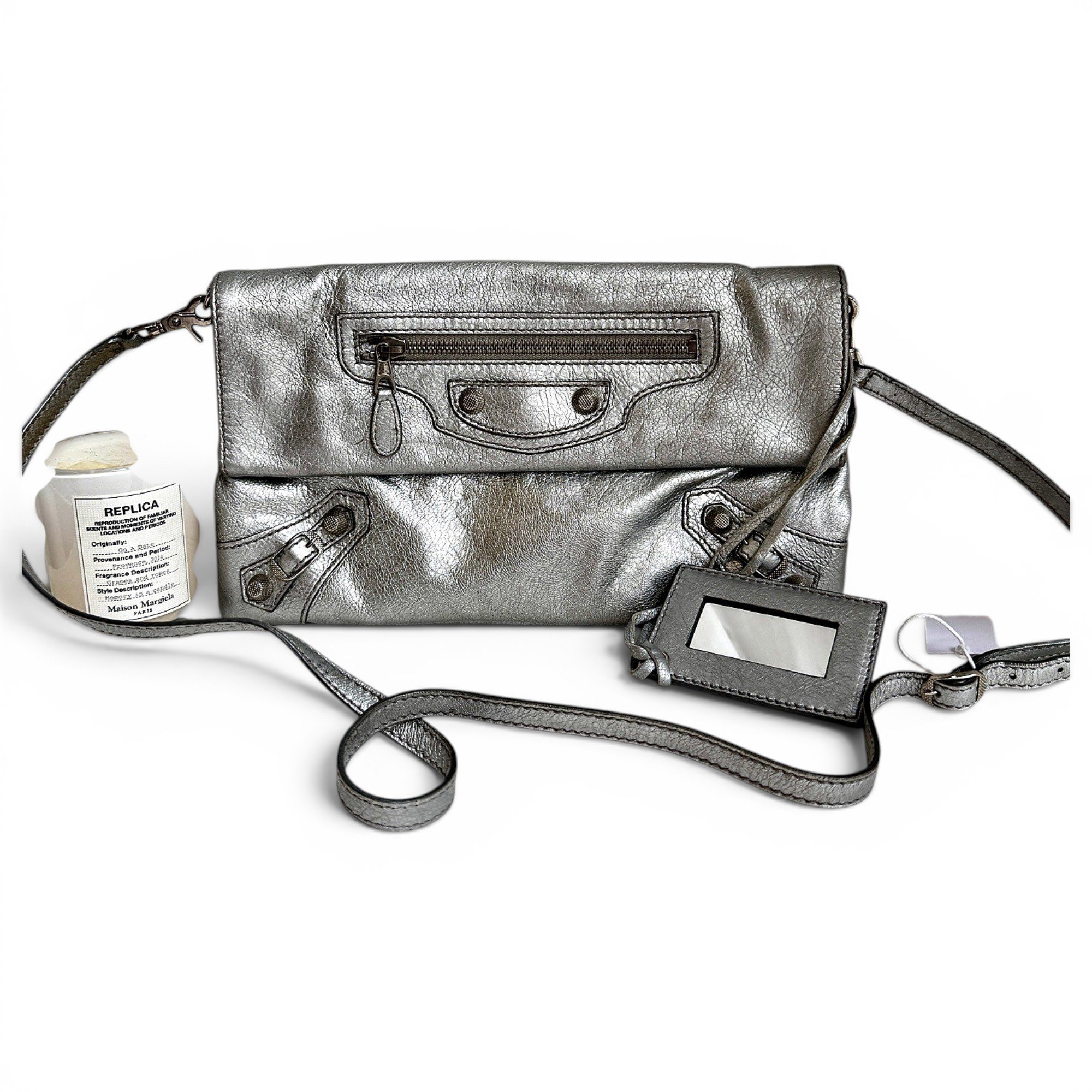 Hip leather crossbody bag