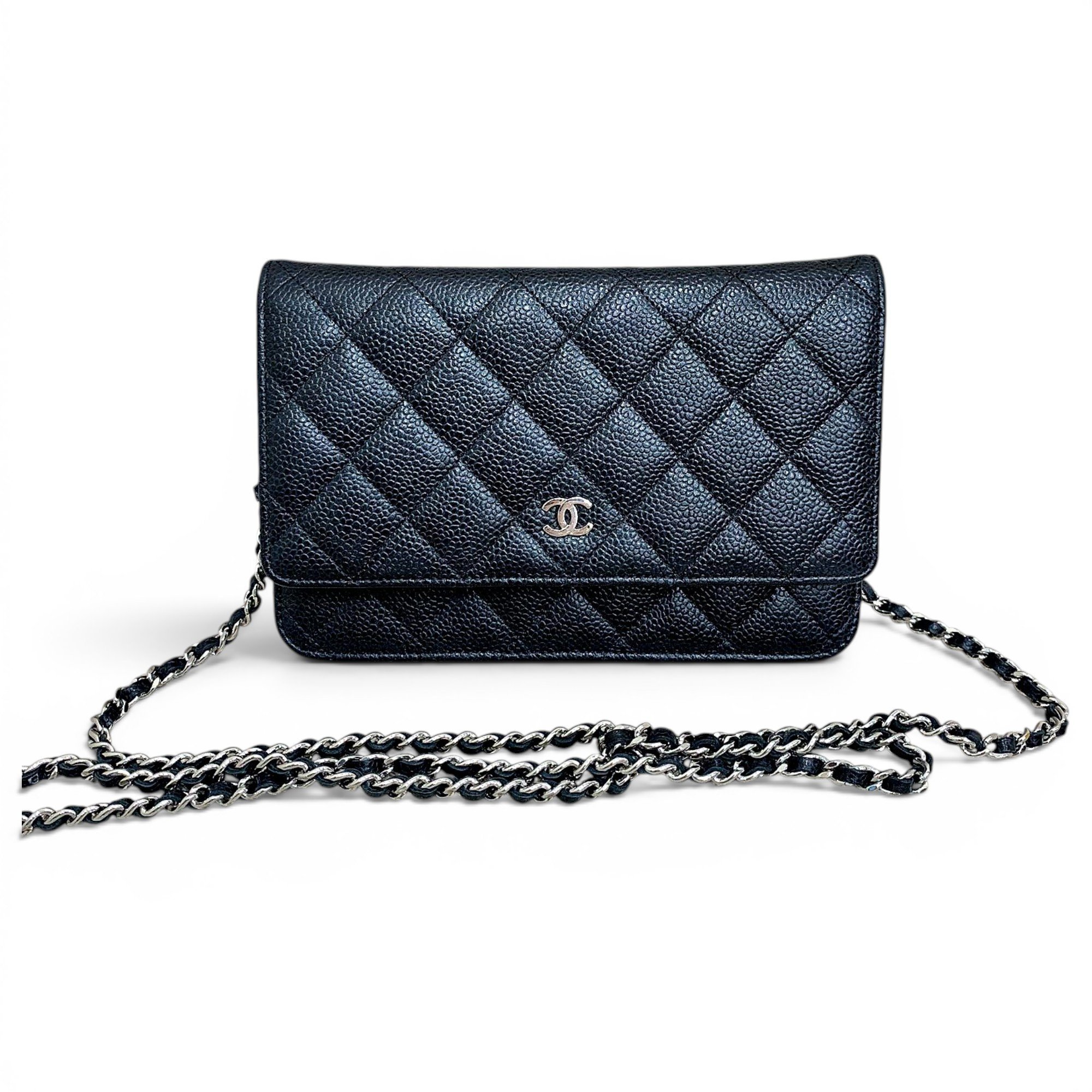 Wallet On Chain Timeless/Classique leather crossbody bag