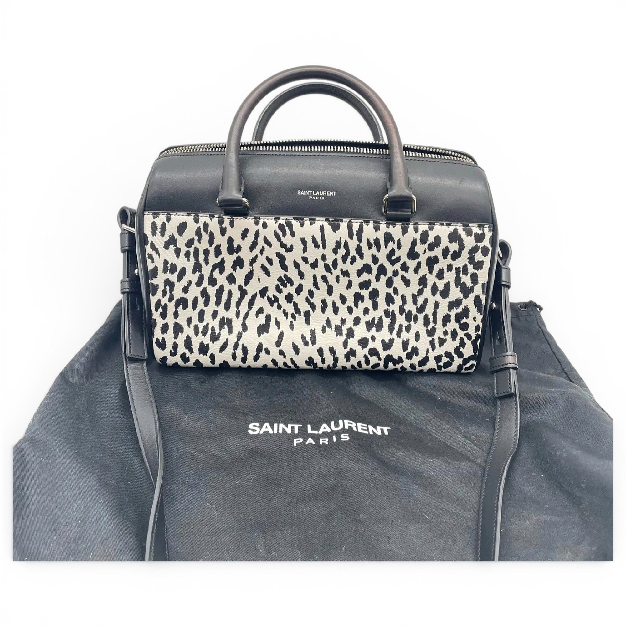 Duffle leather handbag