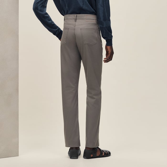 Gris Éléphant Straight Cut Jeans