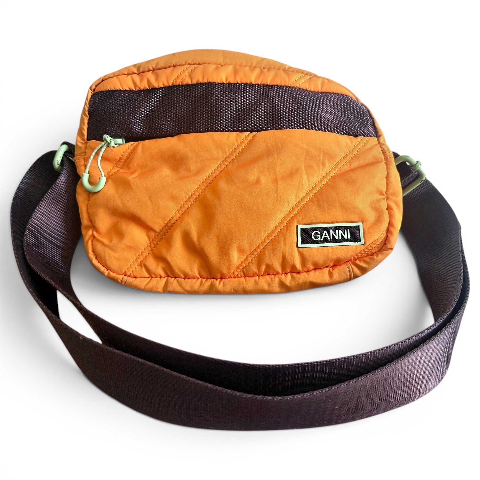 Travel bag