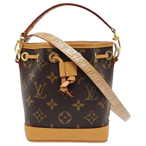 Nano Noé leather handbag