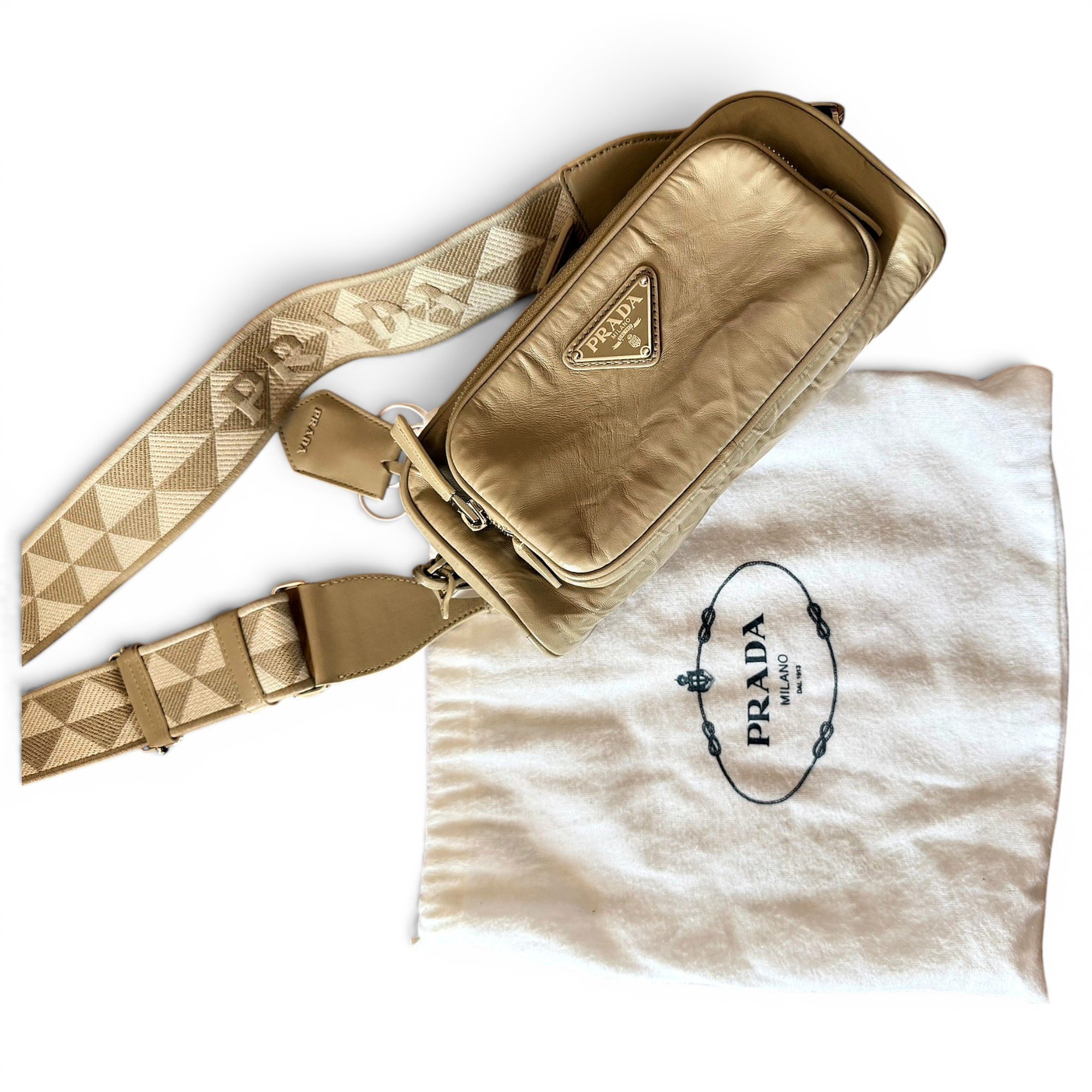 Re-Edition 2000 Double Zip leather handbag