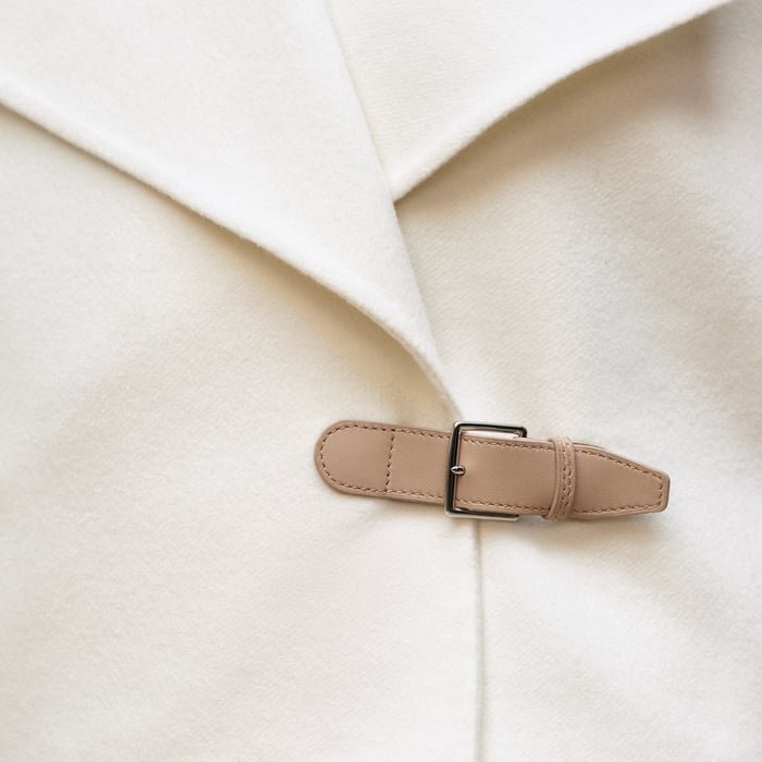 Blanc Naturel Cashmere Sleeveless Short Vest