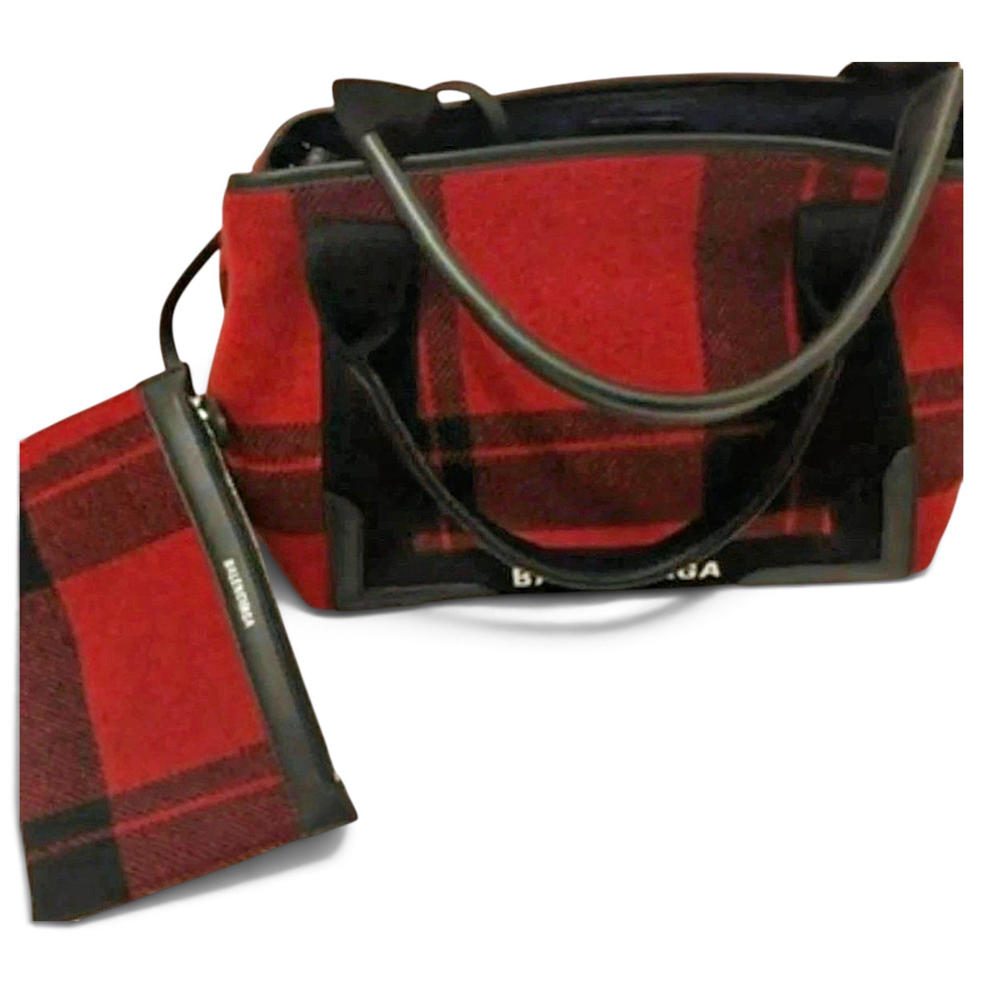 Wool handbag
