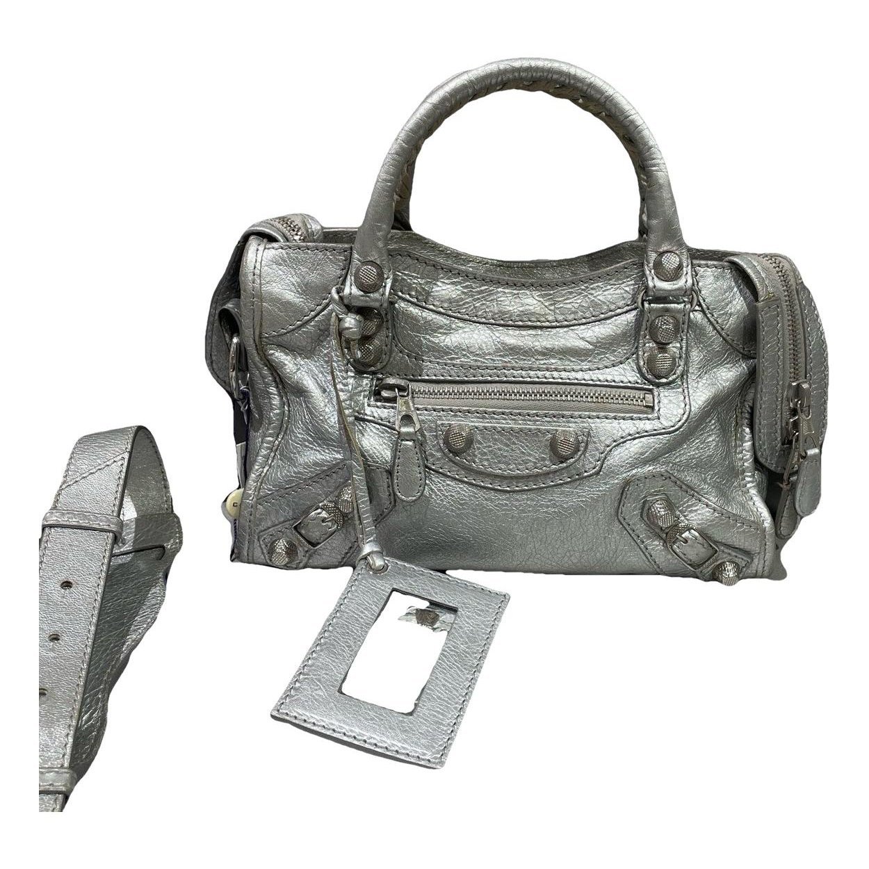 City leather bag