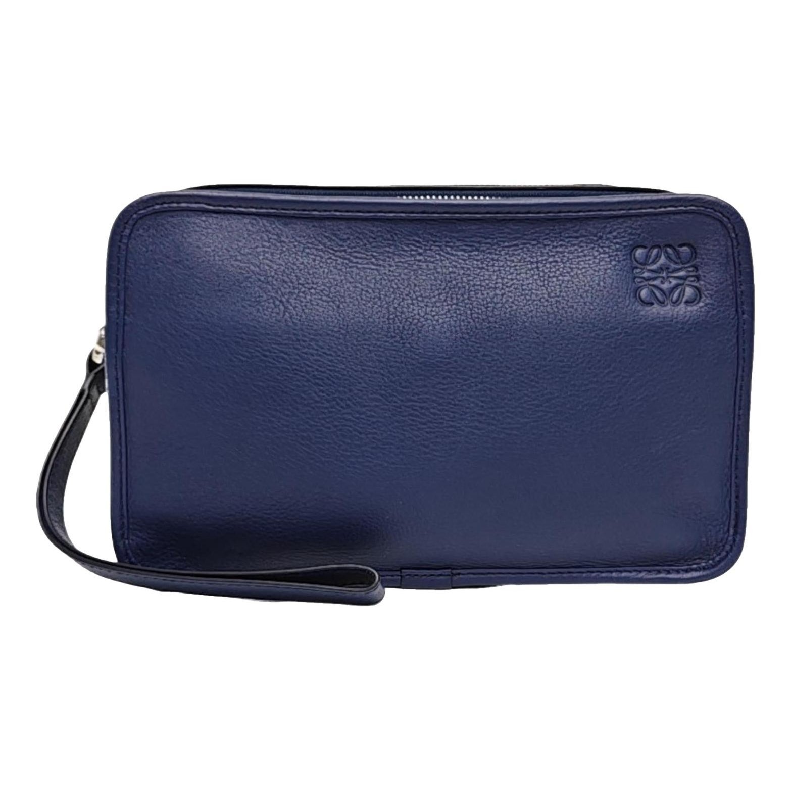 T Pouch leather clutch bag