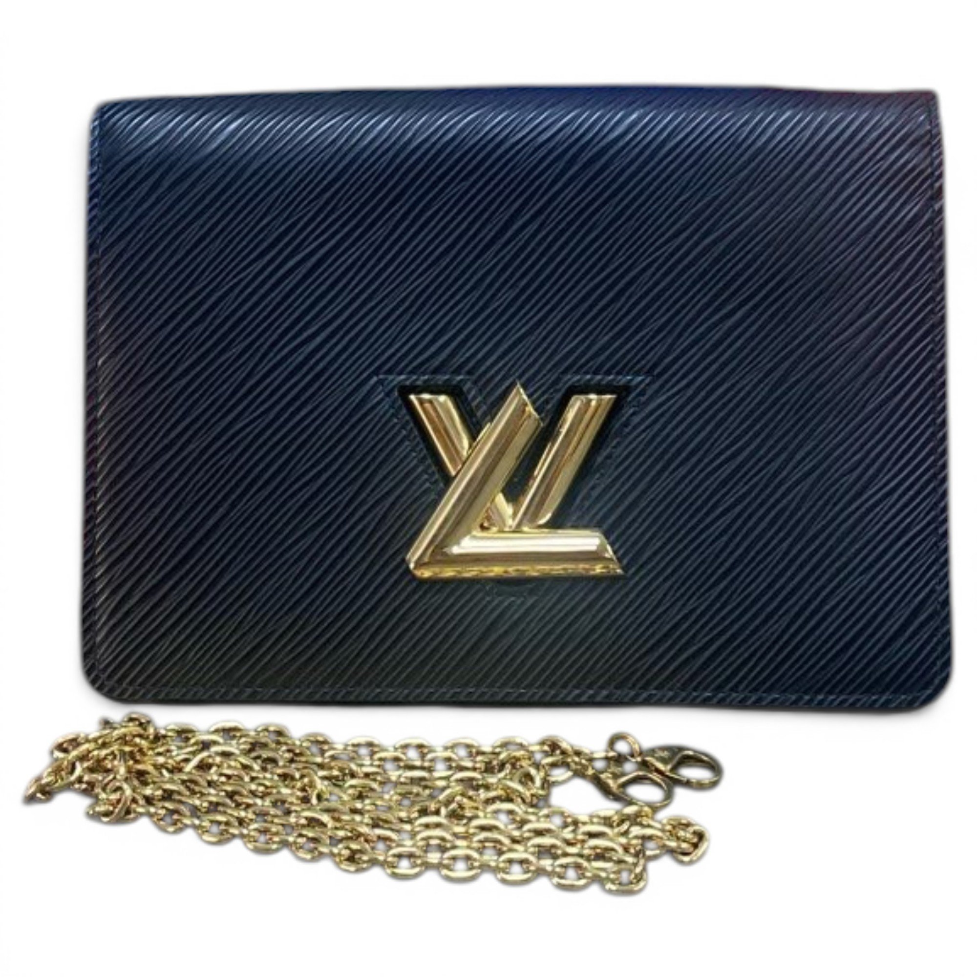 Twist leather crossbody bag