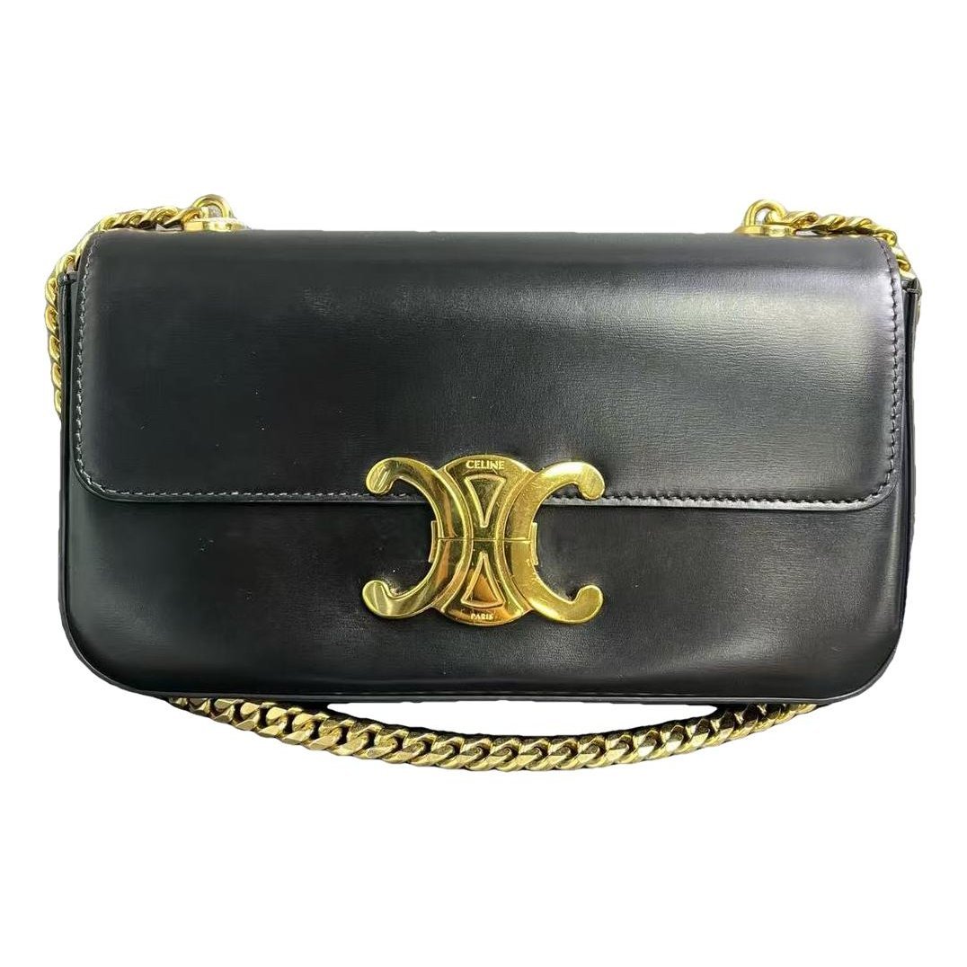 Triomphe chain leather handbag