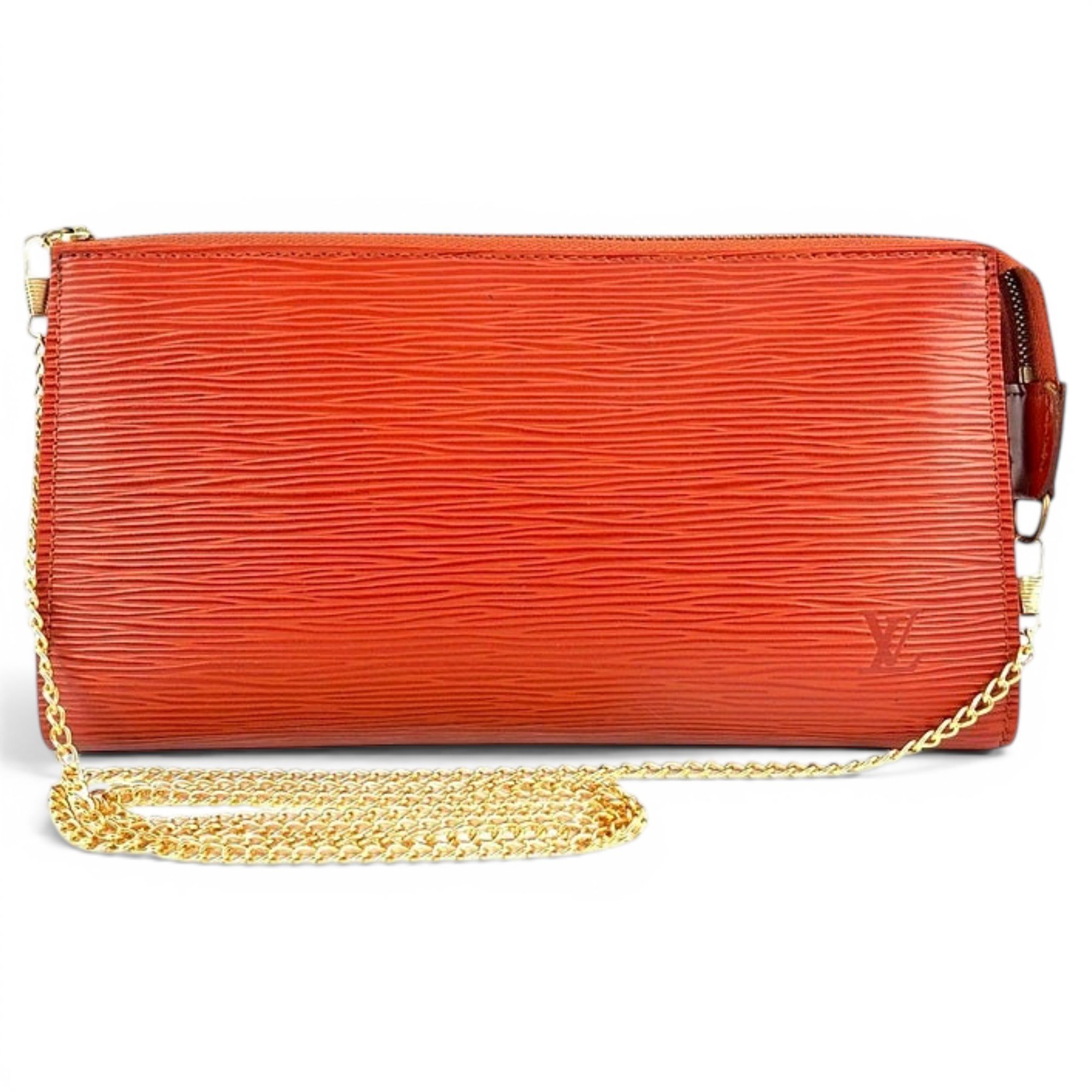 Pochette Accessoire leather handbag