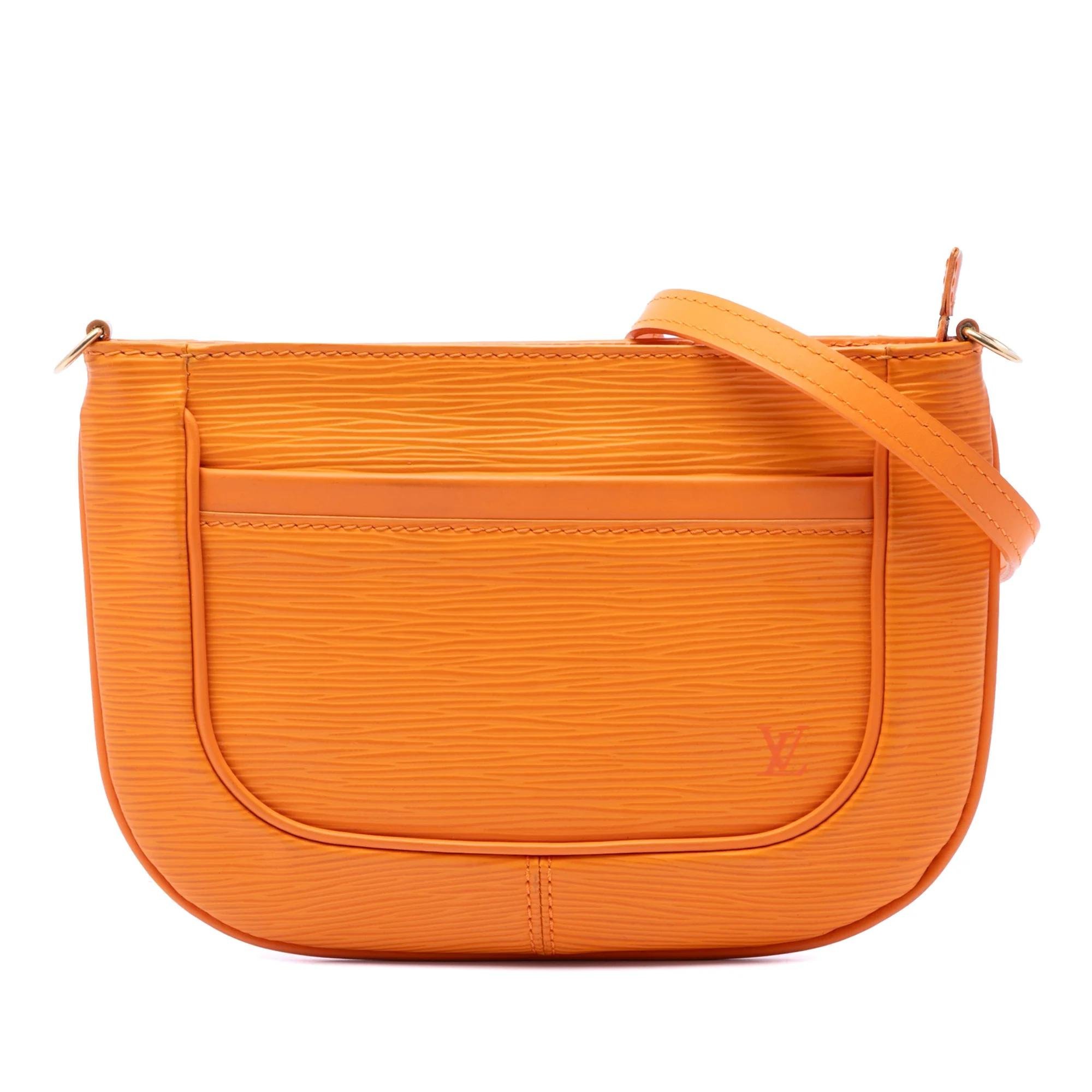 Sarvanga leather handbag