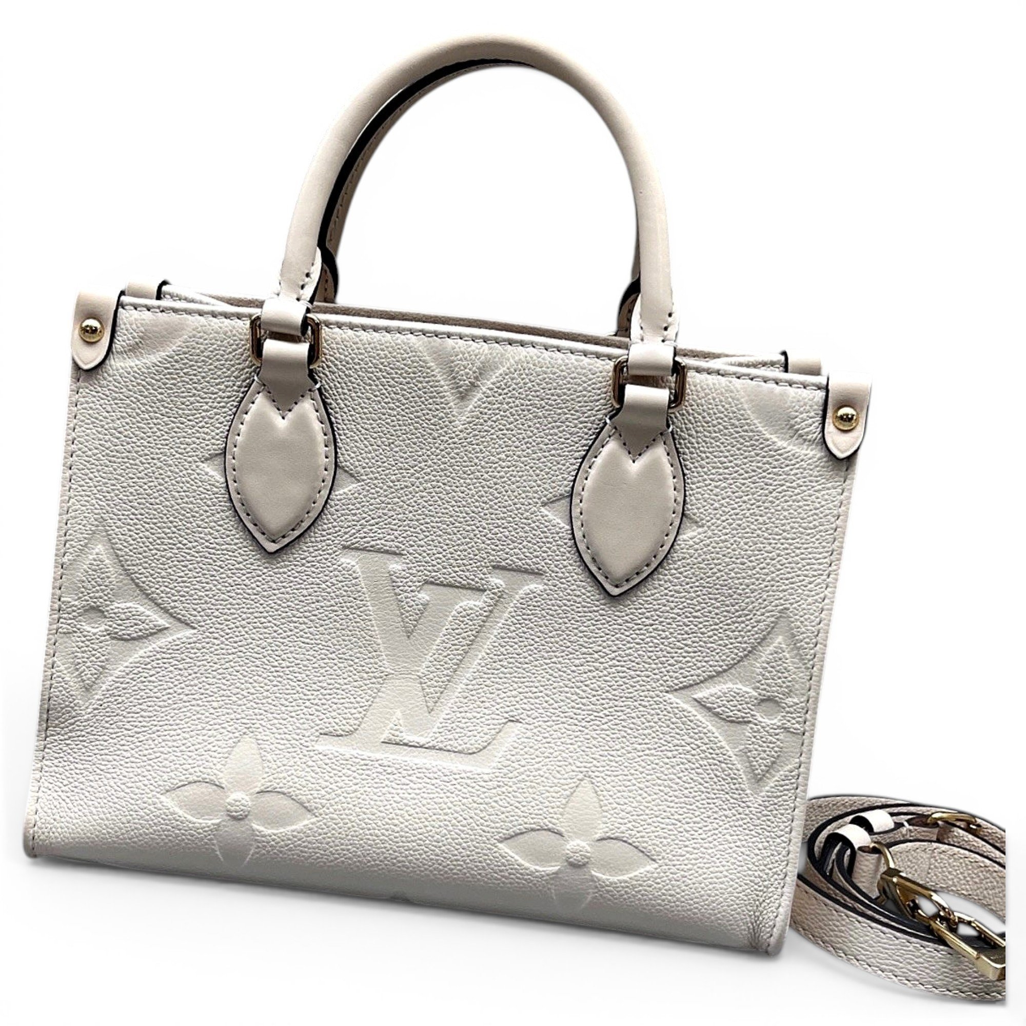 Onthego leather handbag