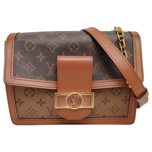 Dauphine leather crossbody bag
