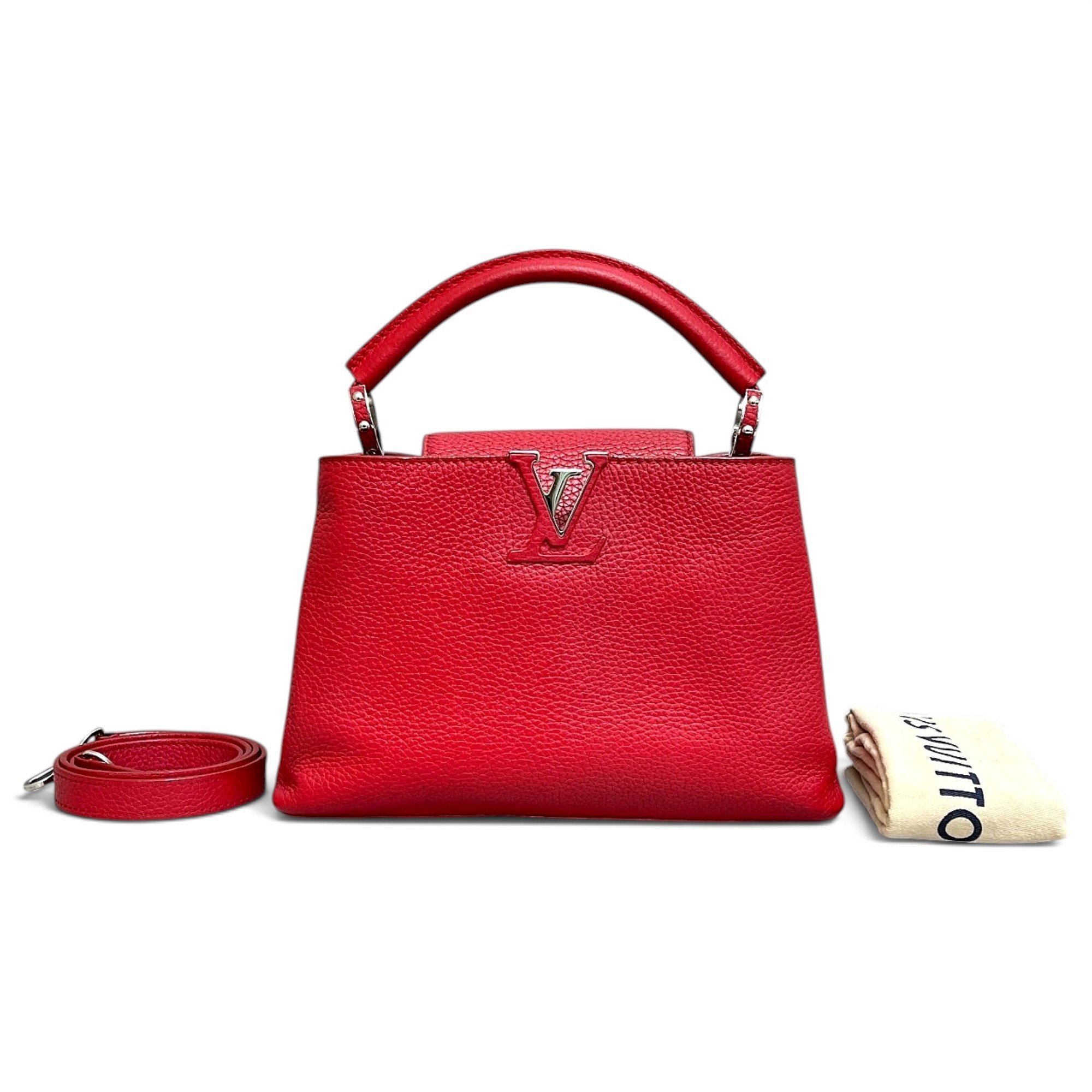 Capucines leather handbag