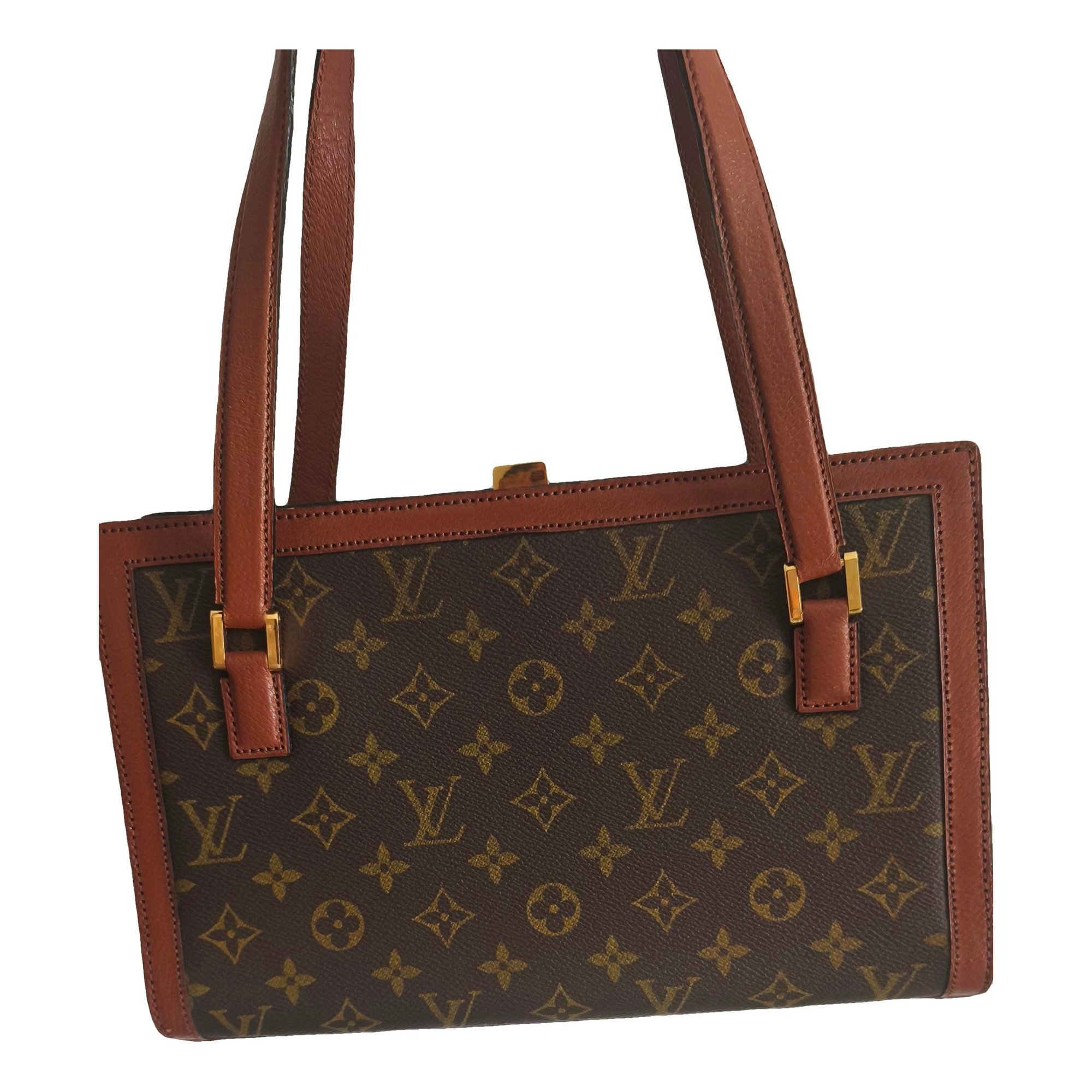 Cite leather handbag