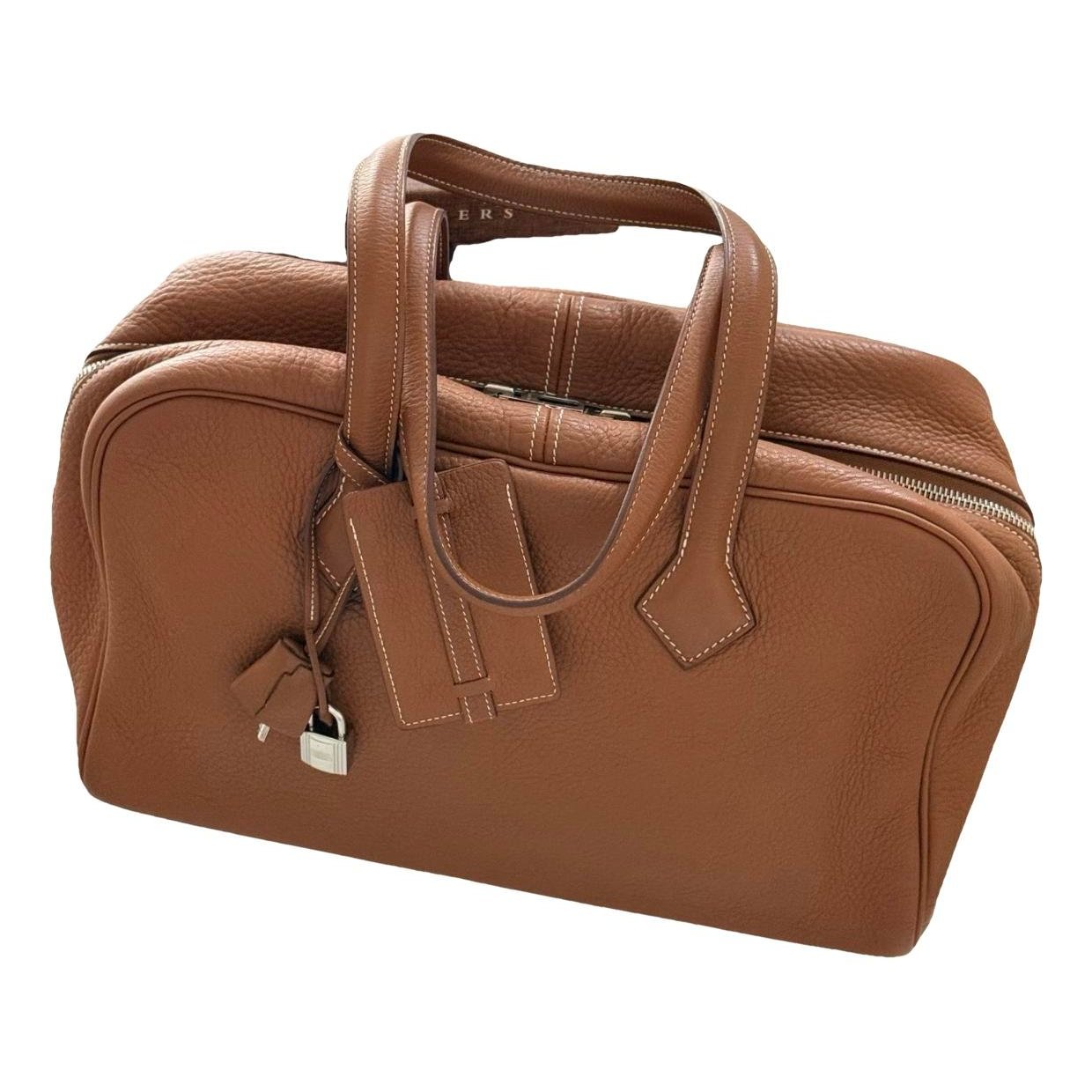 Victoria leather handbag