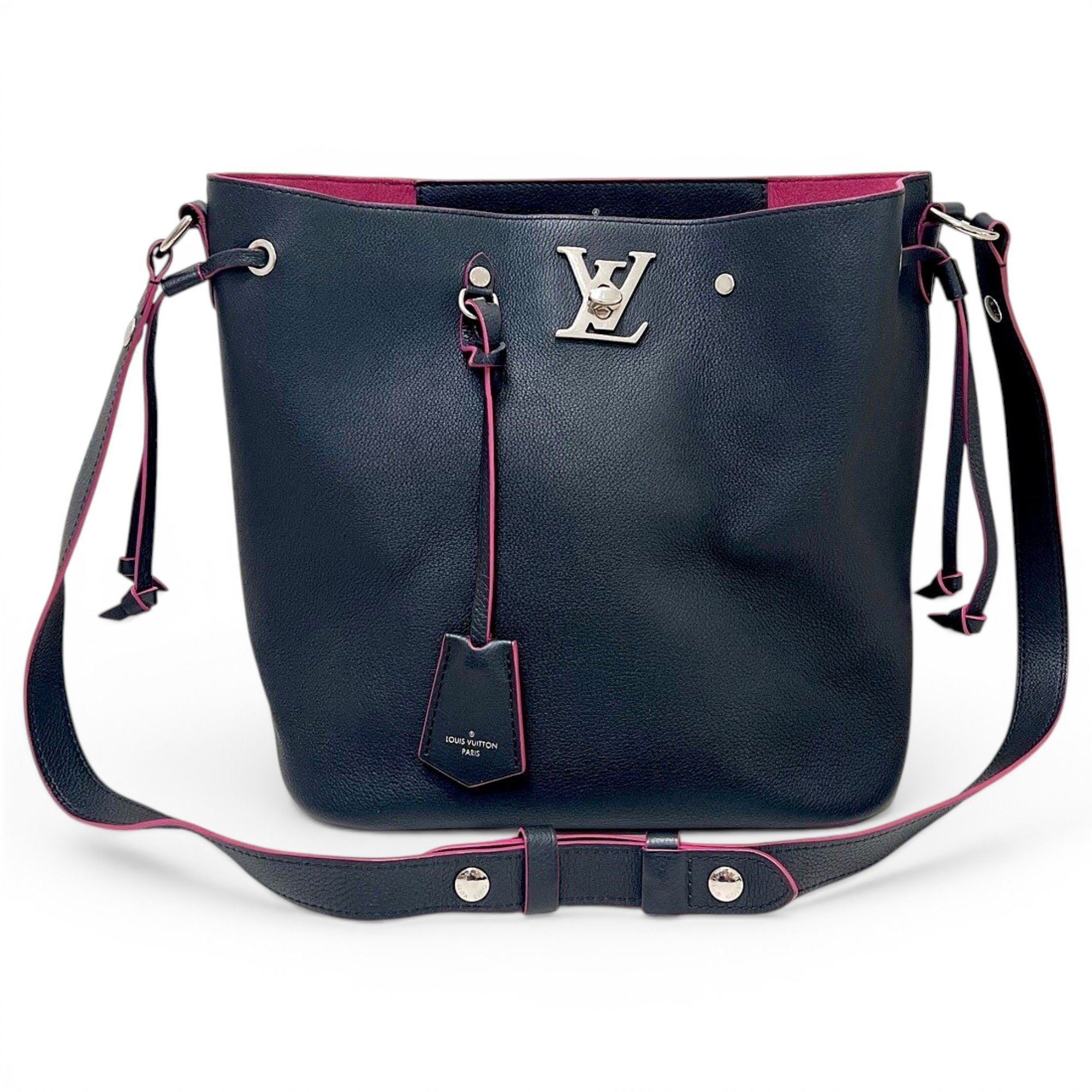 Louis Vuitton Lockme Bucket leather handbag