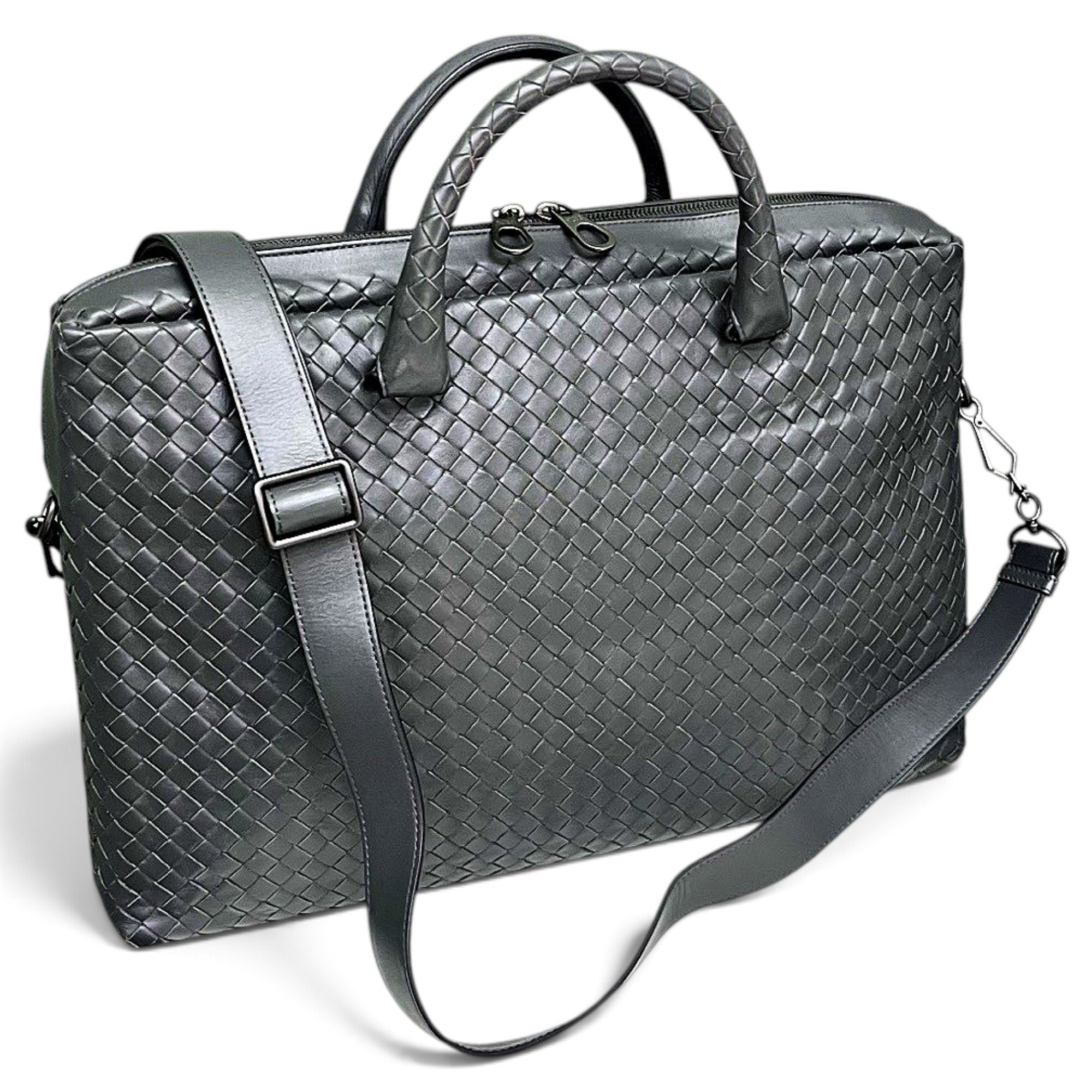 Leather bag