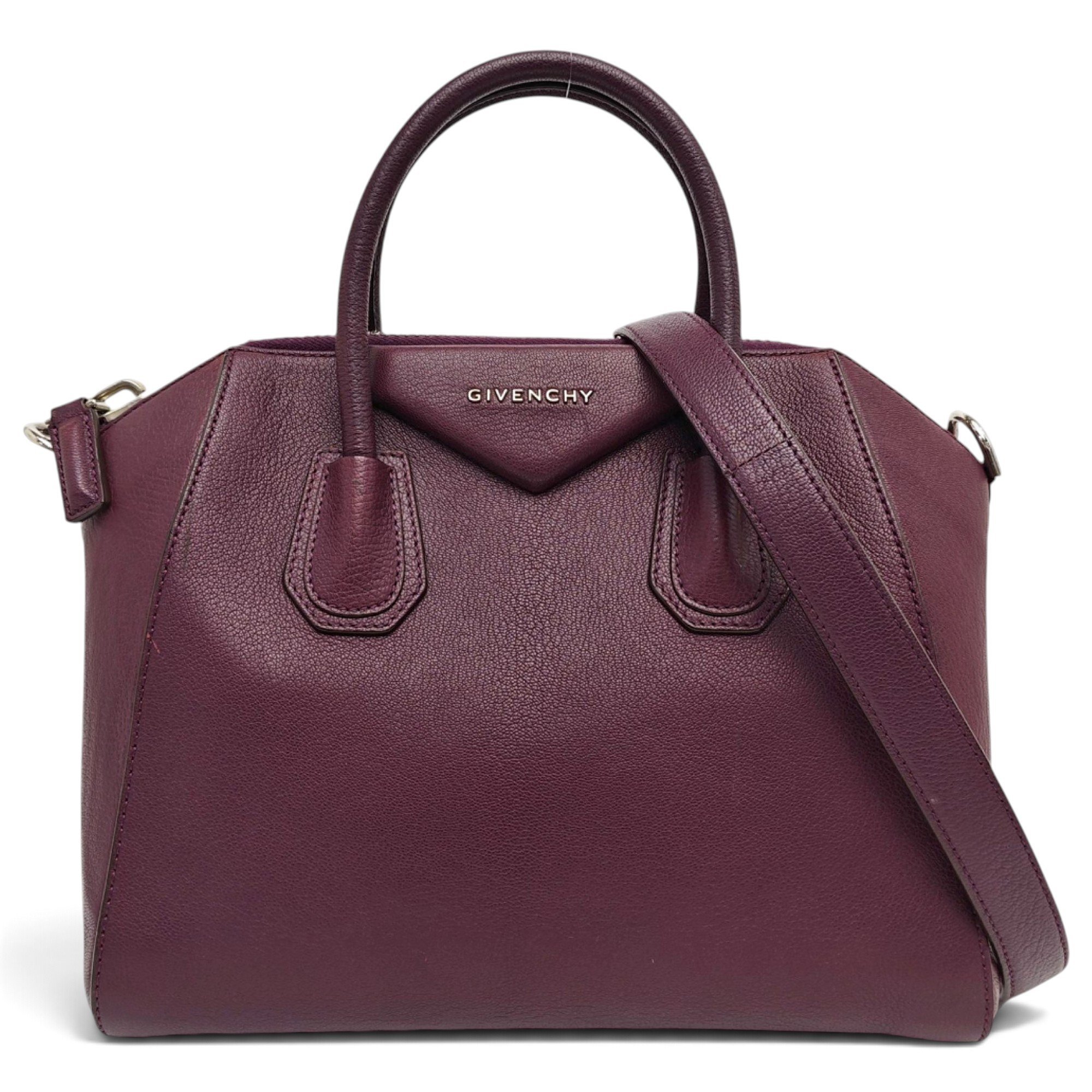 Antigona leather handbag