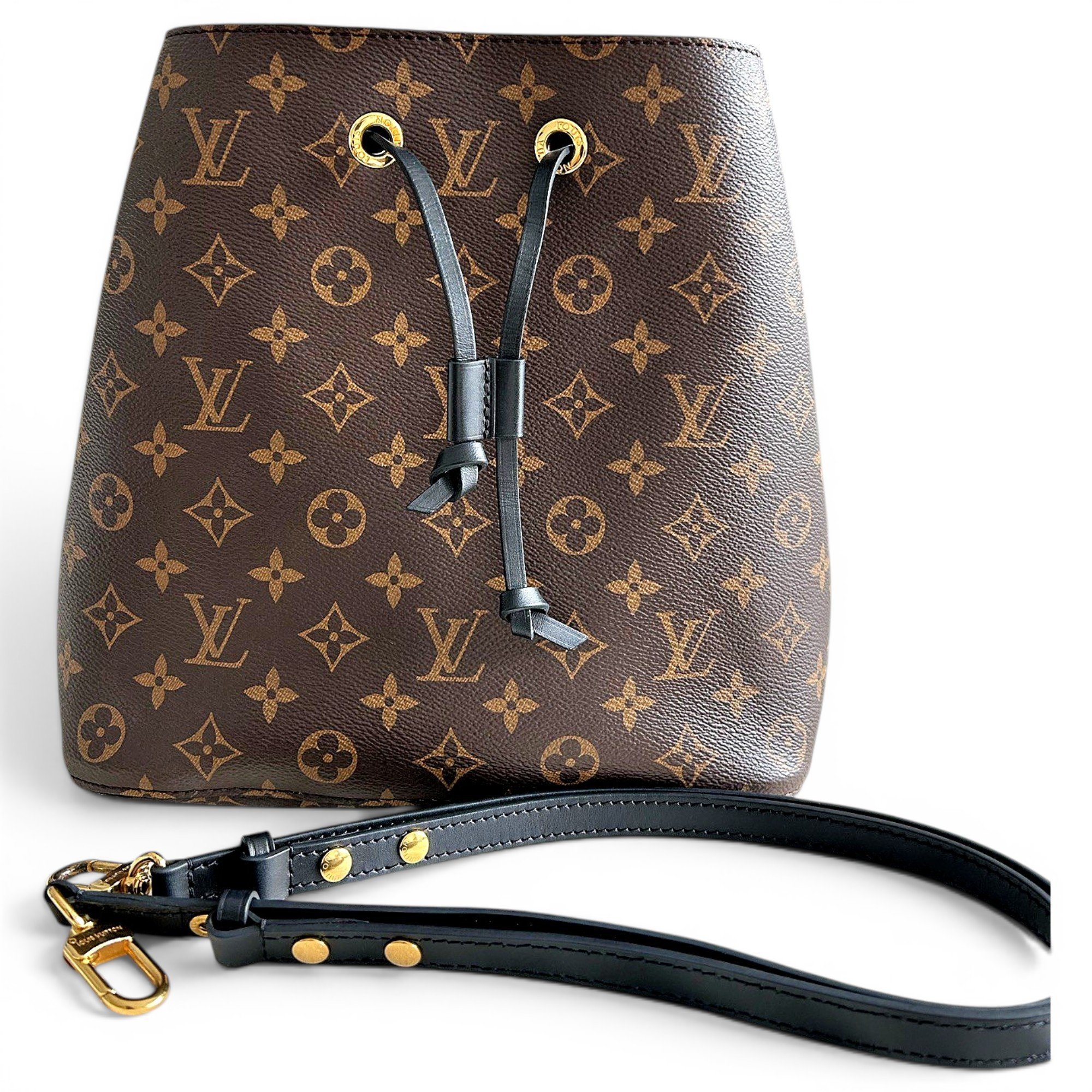 NéoNoé leather handbag