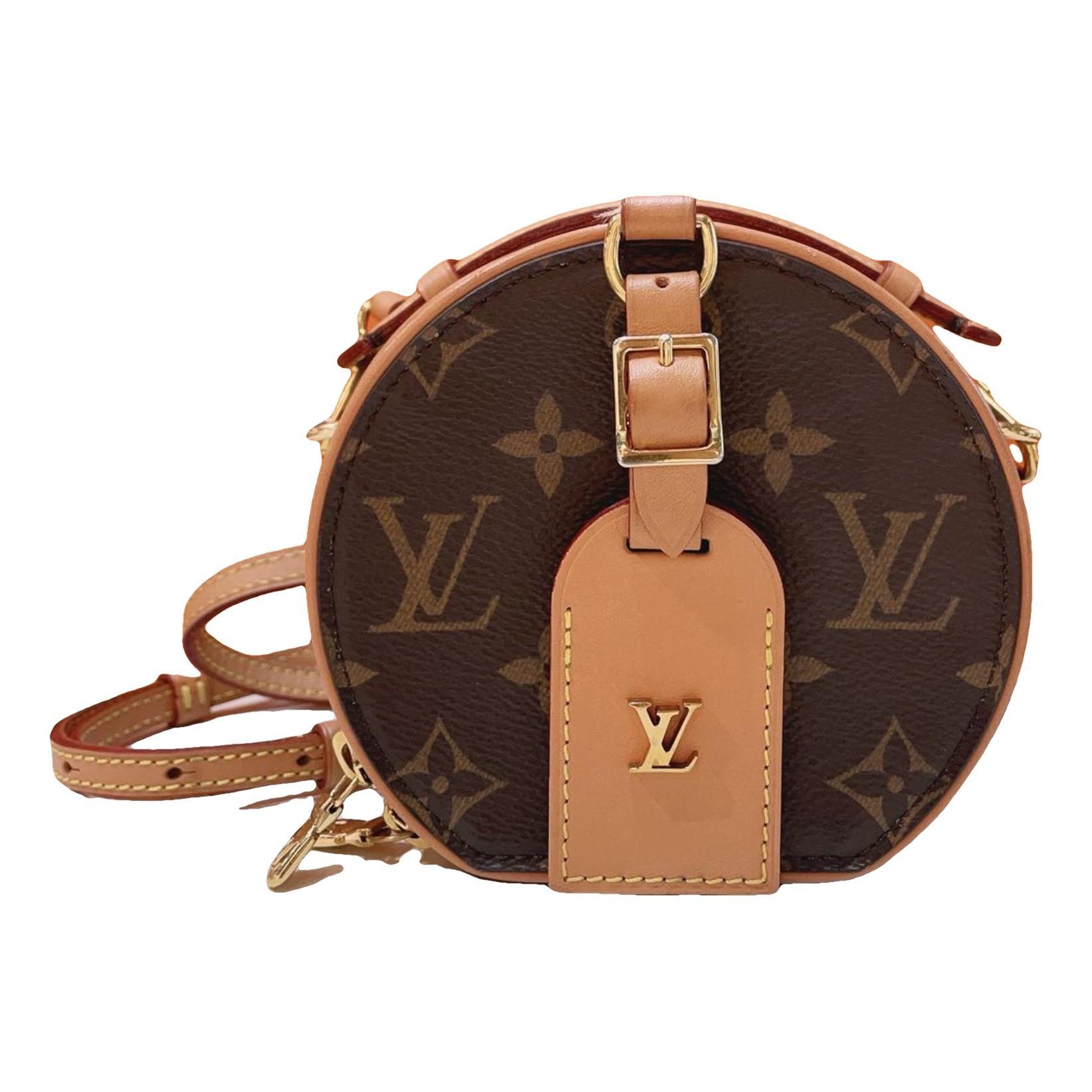 Louis Vuitton Boîte chapeau souple leather handbag