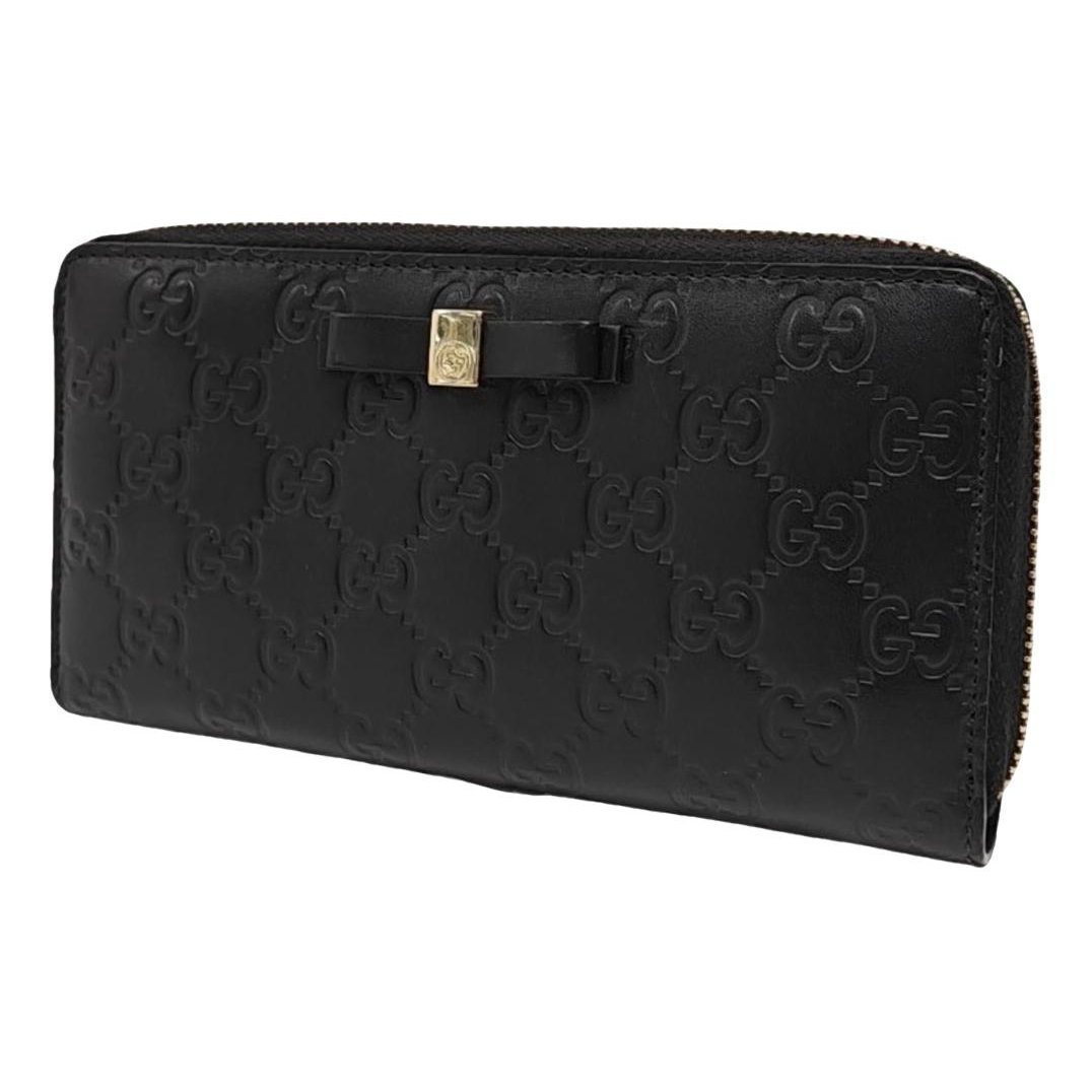 Patent leather handbag