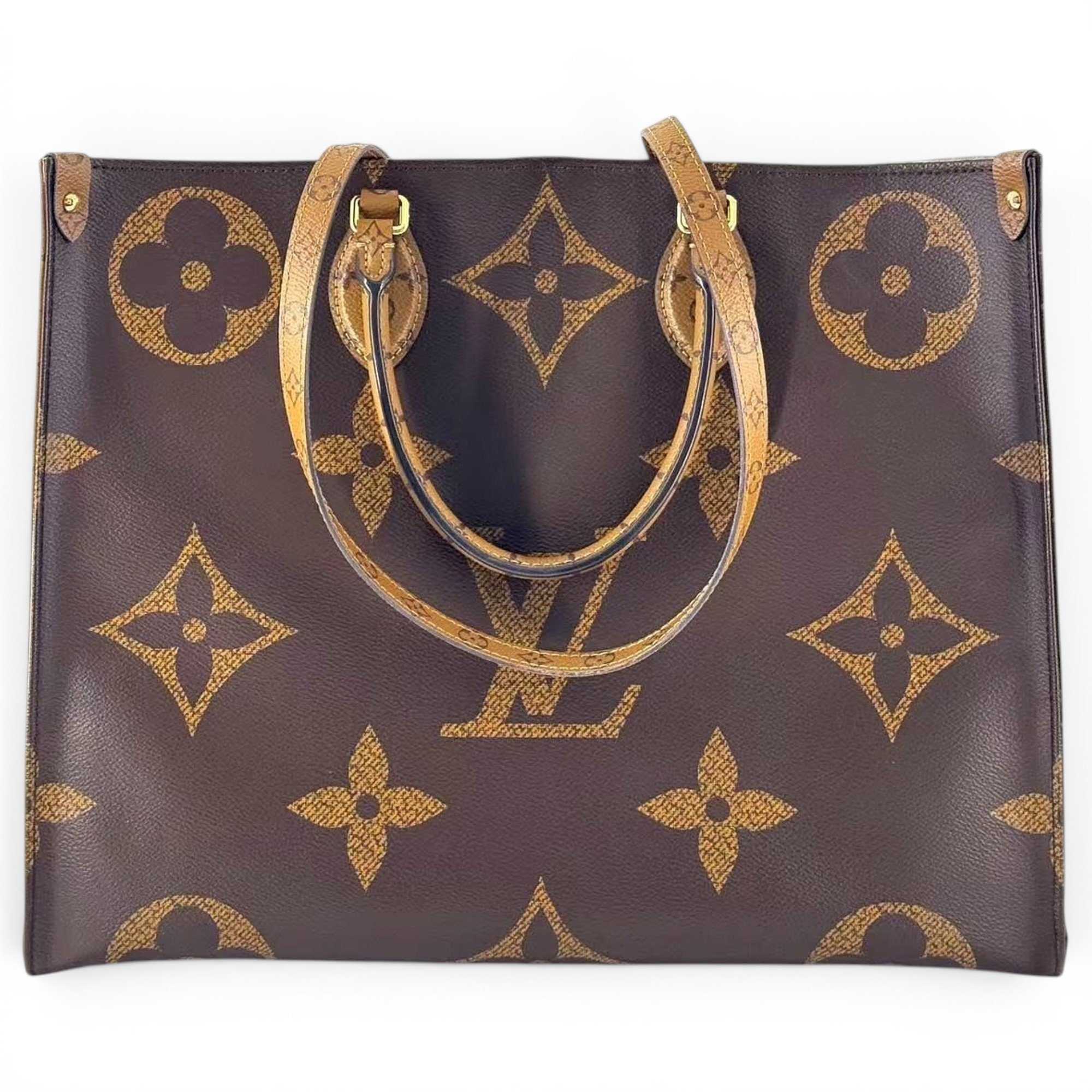 Onthego leather handbag