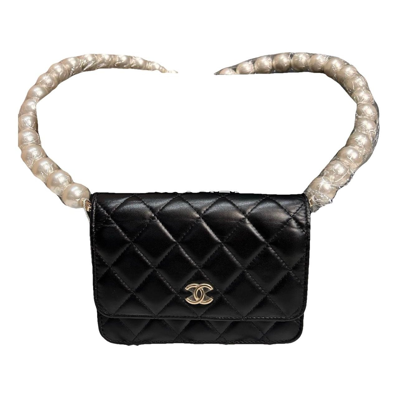 Wallet On Chain Timeless/Classique leather crossbody bag