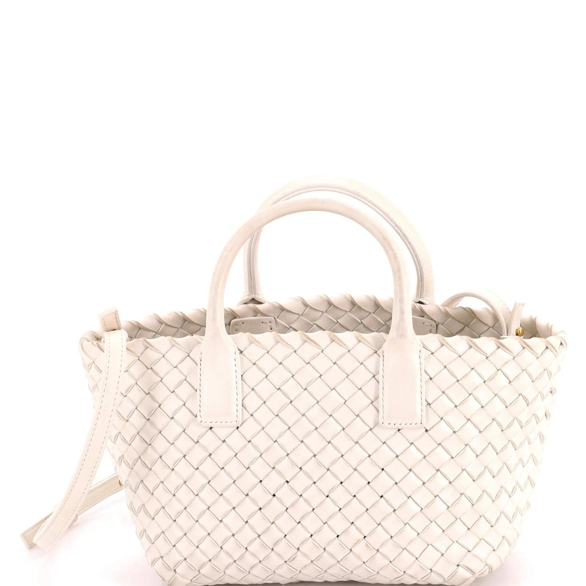 Leather tote