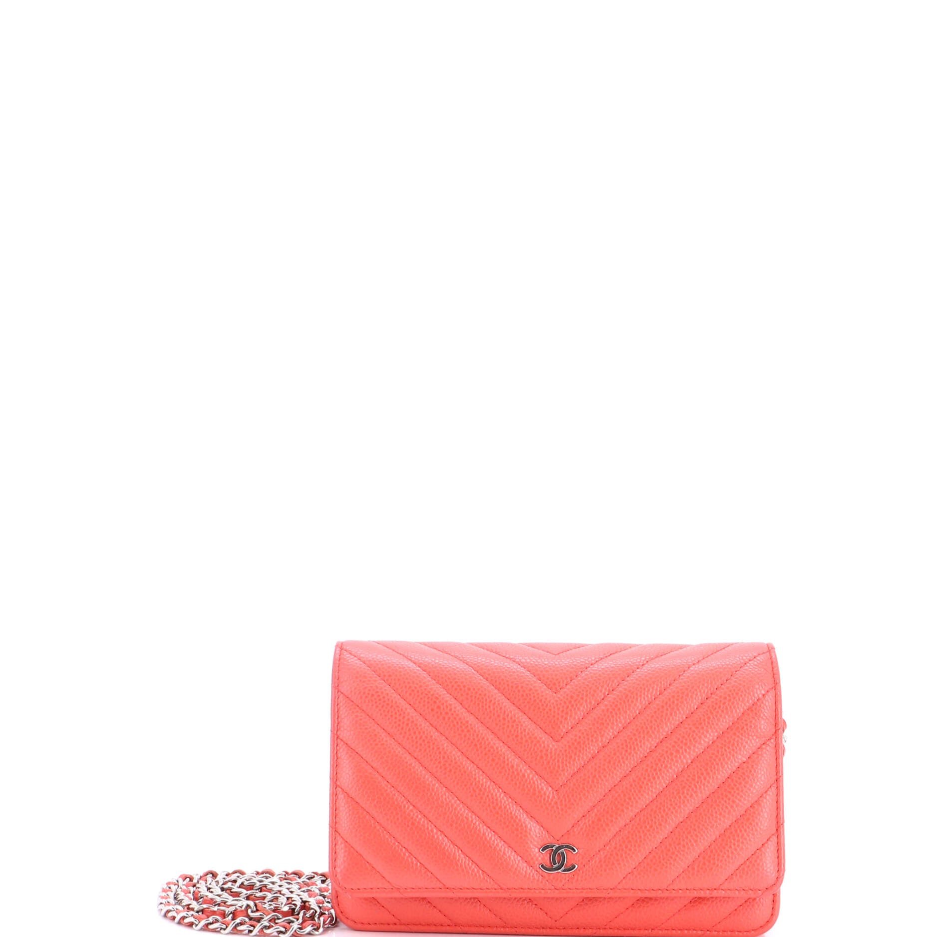 Wallet on Chain Chevron Caviar