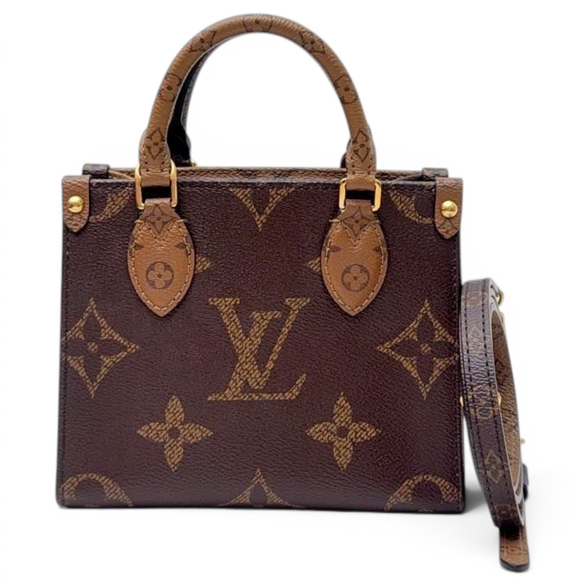 Onthego leather handbag