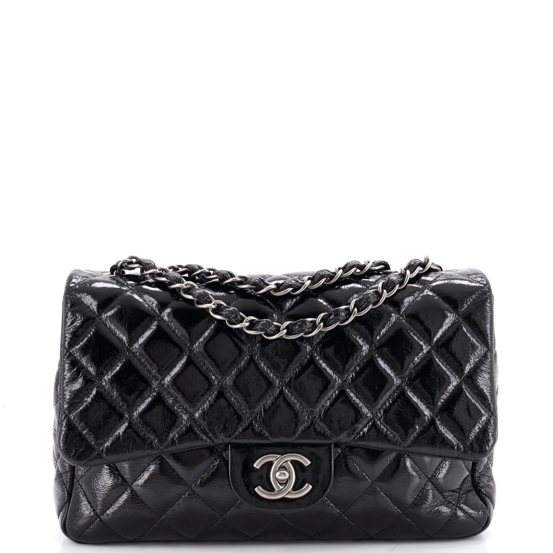 Timeless/Classique patent leather handbag