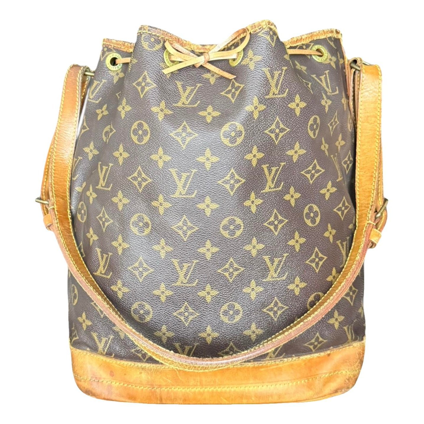 Noé leather handbag
