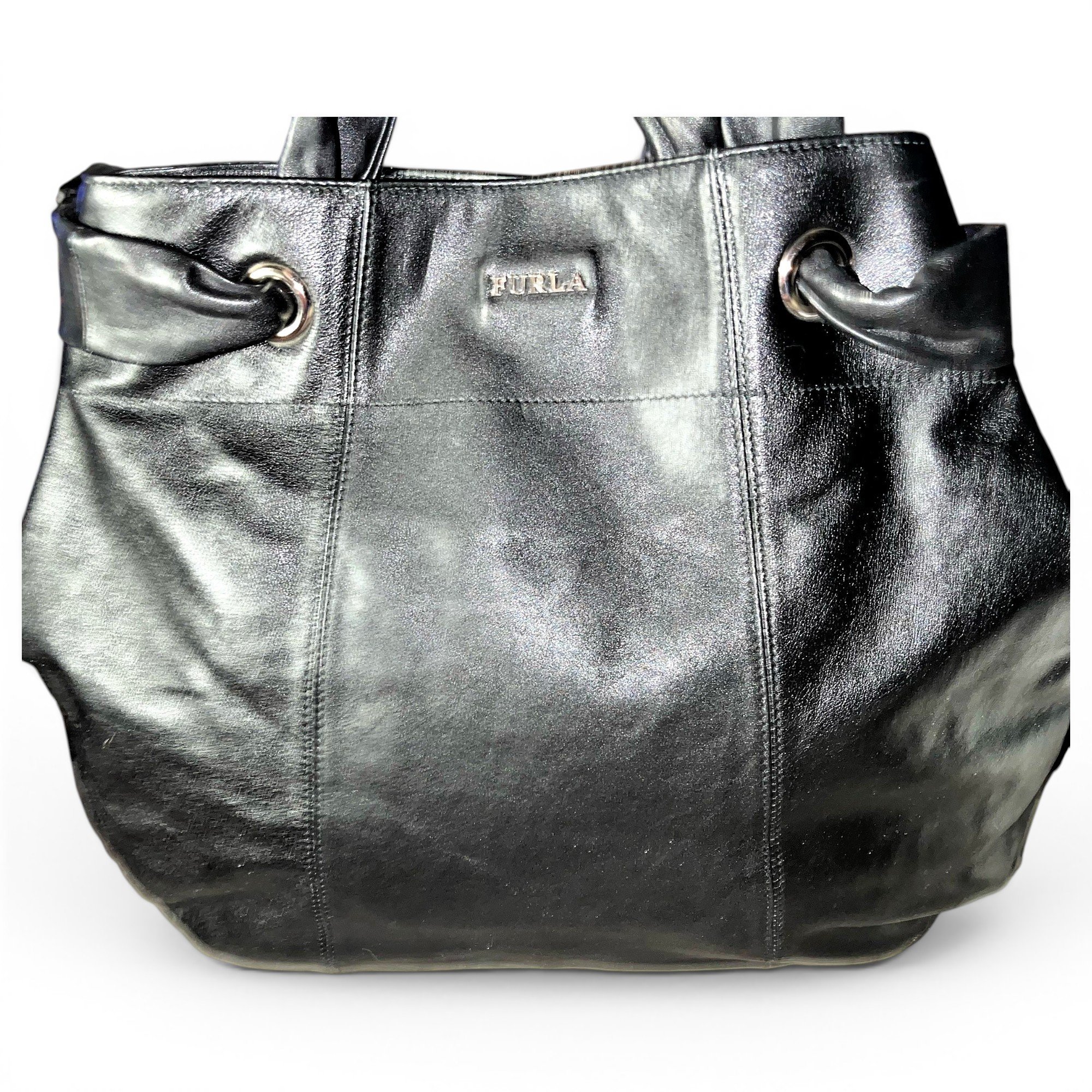 Leather handbag