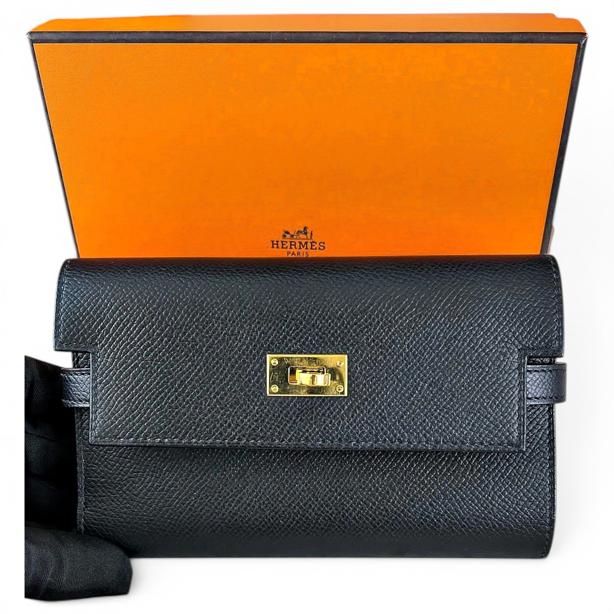 Kelly to go leather clutch bag